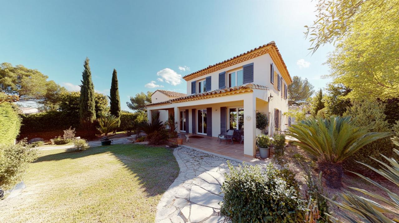 CASAS PIERRE en FENOUILLET: La excelencia en construcción llave en mano en la región de Toulouse